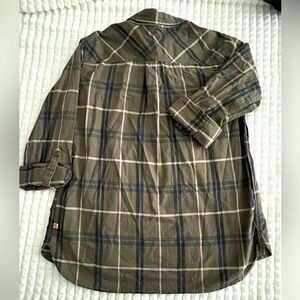 Carhartt button down shirt